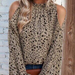 Ditsy Floral Print Cold Shoulder Sleeve Blouse